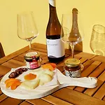 Casa By Anita 4*