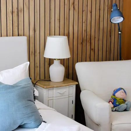 Casa By Anita بيت ضيافة إسبونسيندي