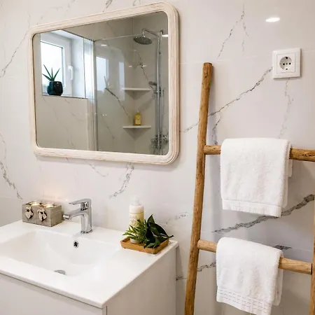 Casa By Anita 4*