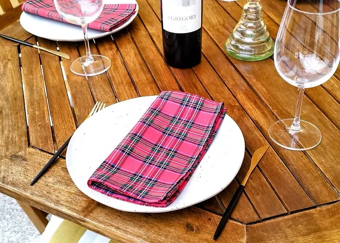 Casa By Anita بيت ضيافة 4*